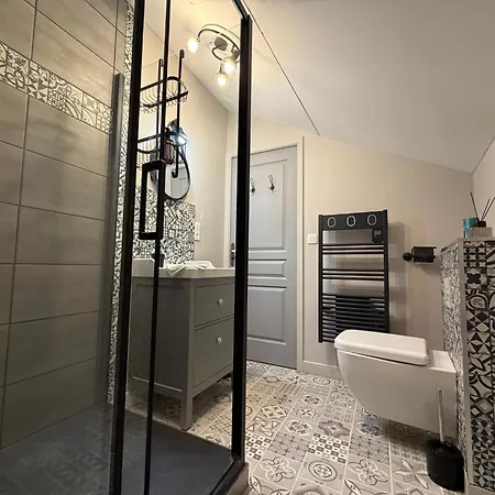 Feriehus Bois Flotte, Maison De Tres Confortable Et Cosy, 2 Chambres, 1 Sdb, 5 Mn A Pied De La Mer, Tous Commerces Proche Omaha Et Bayeux Parking Gratuit