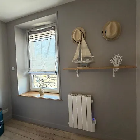 Bois Flotte, Maison De Tres Confortable Et Cosy, 2 Chambres, 1 Sdb, 5 Mn A Pied De La Mer, Tous Commerces Proche Omaha Et Bayeux Parking Gratuit Feriehus